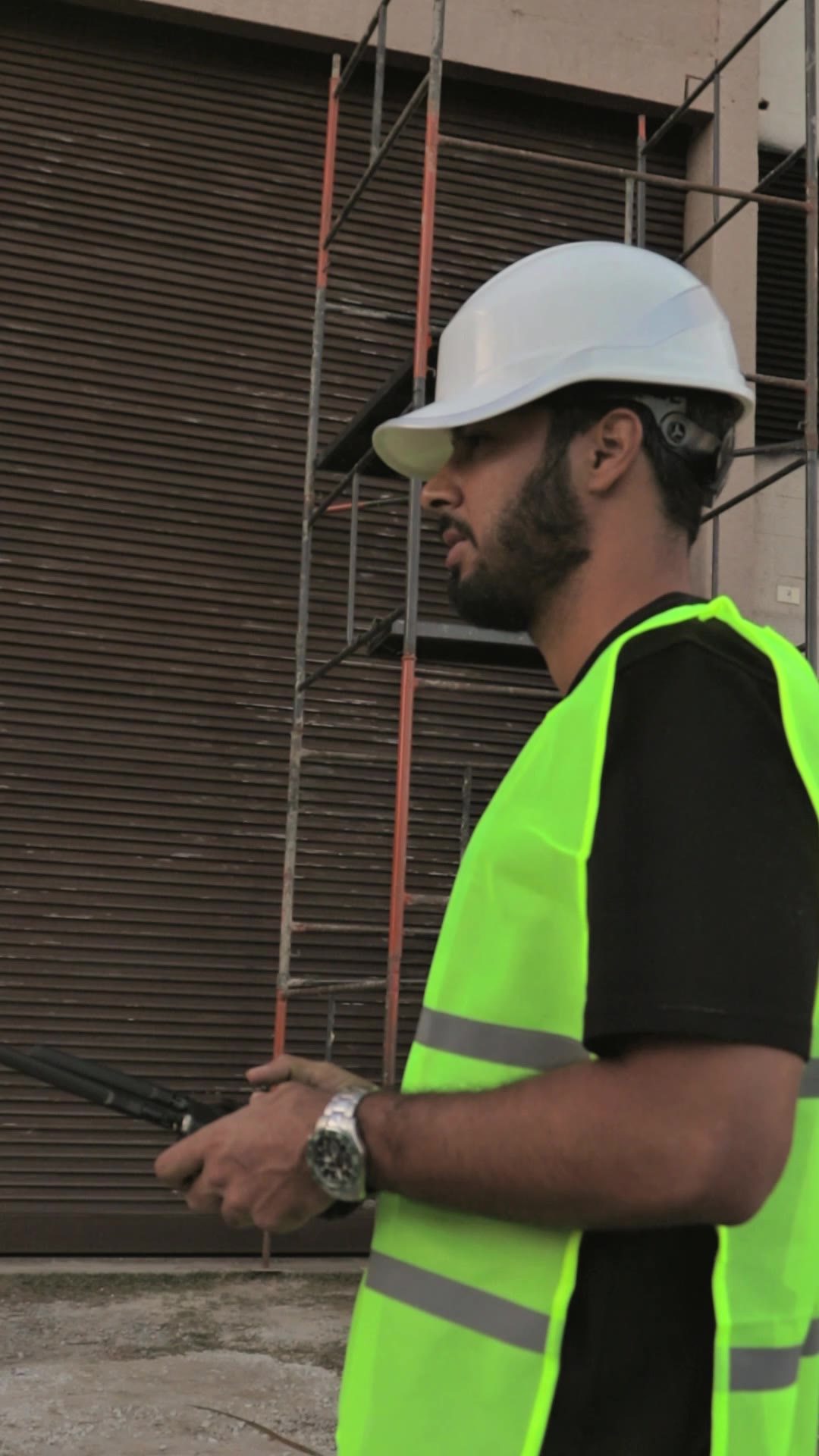 Piloto da ALTI com EPIs completos